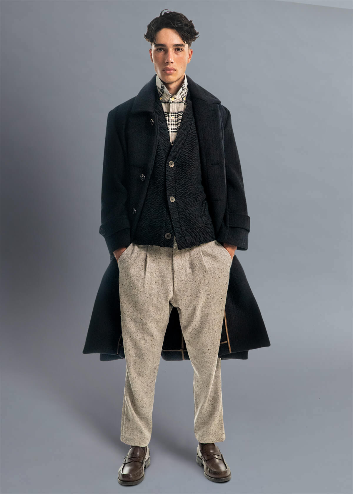 Vanguard Black Popi Cropped Cardigan